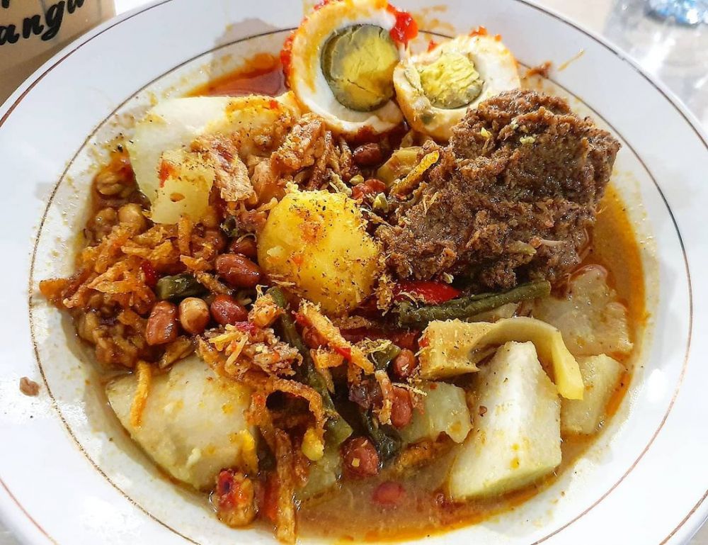 5 Makanan Khas Medan Paling Terkenal Enaknya