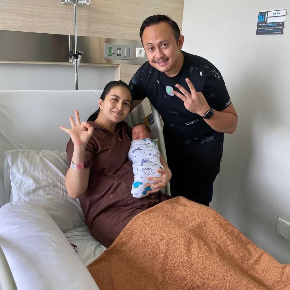 Dulu Ratu FTV, 10 Artis Ini Sekarang Asyik Jalani Peran Ibu