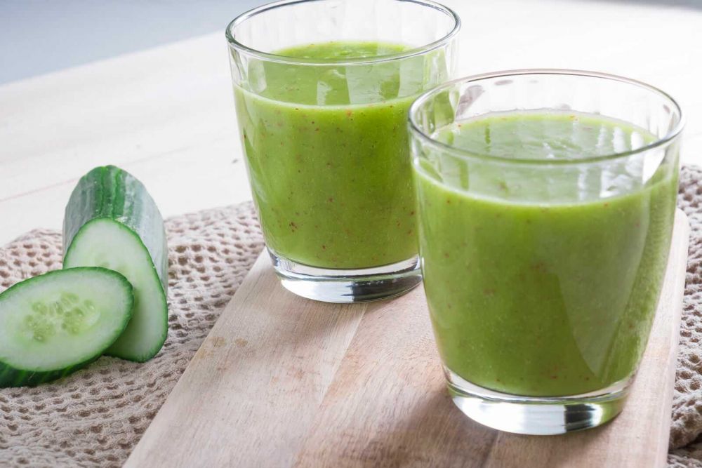Berikut adalah tulisan tentang 5 resep smoothie sehat untuk sarapan yang mengenyangkan: