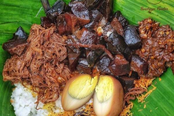 Rekomendasi Kuliner Nasi Krawu Di Surabaya