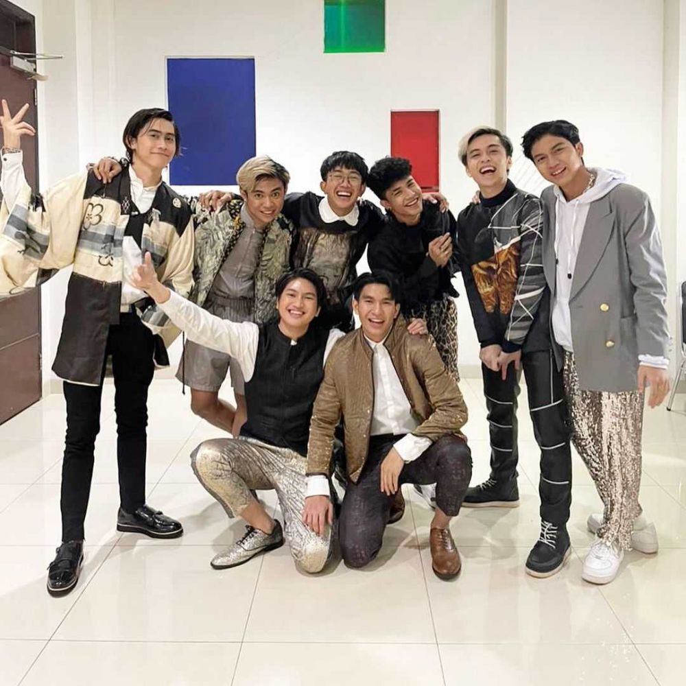 5 Idol Group Lokal Yang Gak Kalah Kece Dari Idol Korea