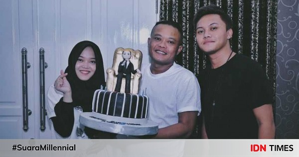 Momen akrab rizky febian dan putri delina
