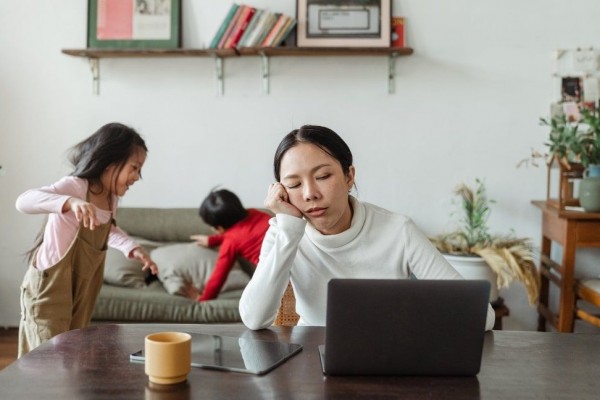 5 Tantangan yang Harus Dihadapi Perempuan di Dunia Kerja