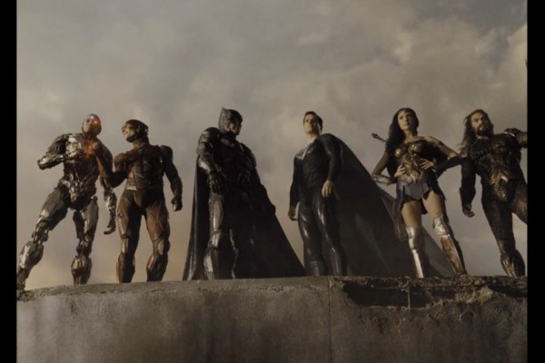 8 Perbedaan Justice League Versi Zack Snyder dan Josh Whedon