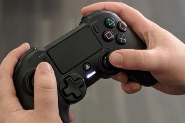 5 Kontroler PS4 dengan Fitur Terbaik di Tahun 2021, Desain Bervariasi