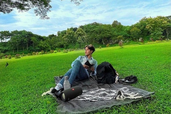 10 Potret Alwin Kamil, Adik Zaskia yang Terjun ke Dunia Hiburan