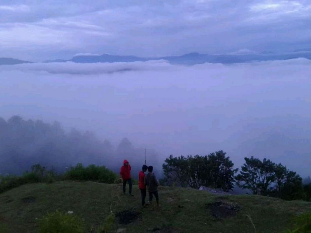 5 Rekomendasi Gunung di Toraja, Cocok untuk Berkemah