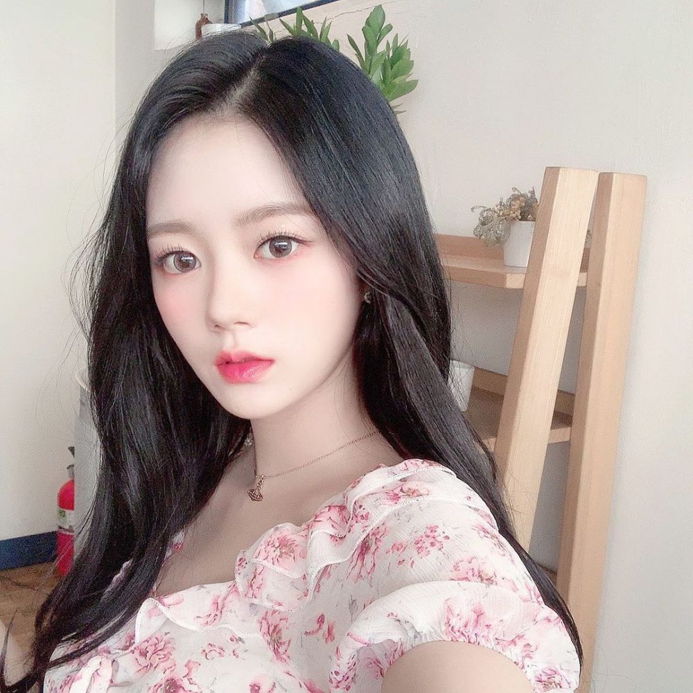 20 Idol KPop Perempuan yang Ultah di Bulan April