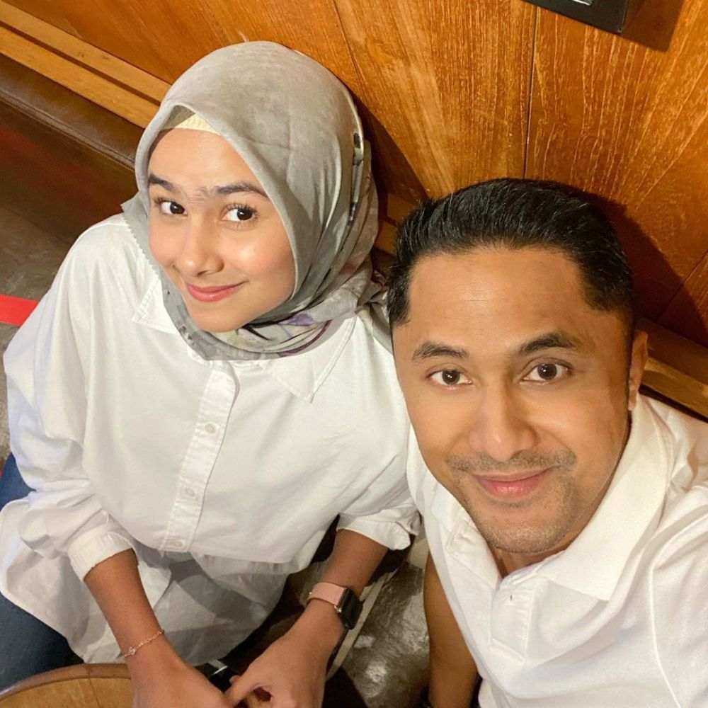 11 Potret Pasangan Artis Dibilang Makin Mirip! Garis Wajah Serupa