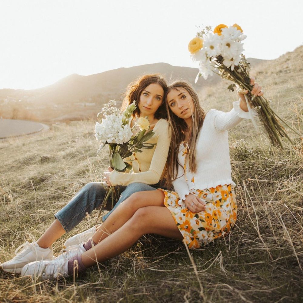 7. YouTube Brooklyn and Bailey telah mencapai 6,86 subscribers dengan berma...