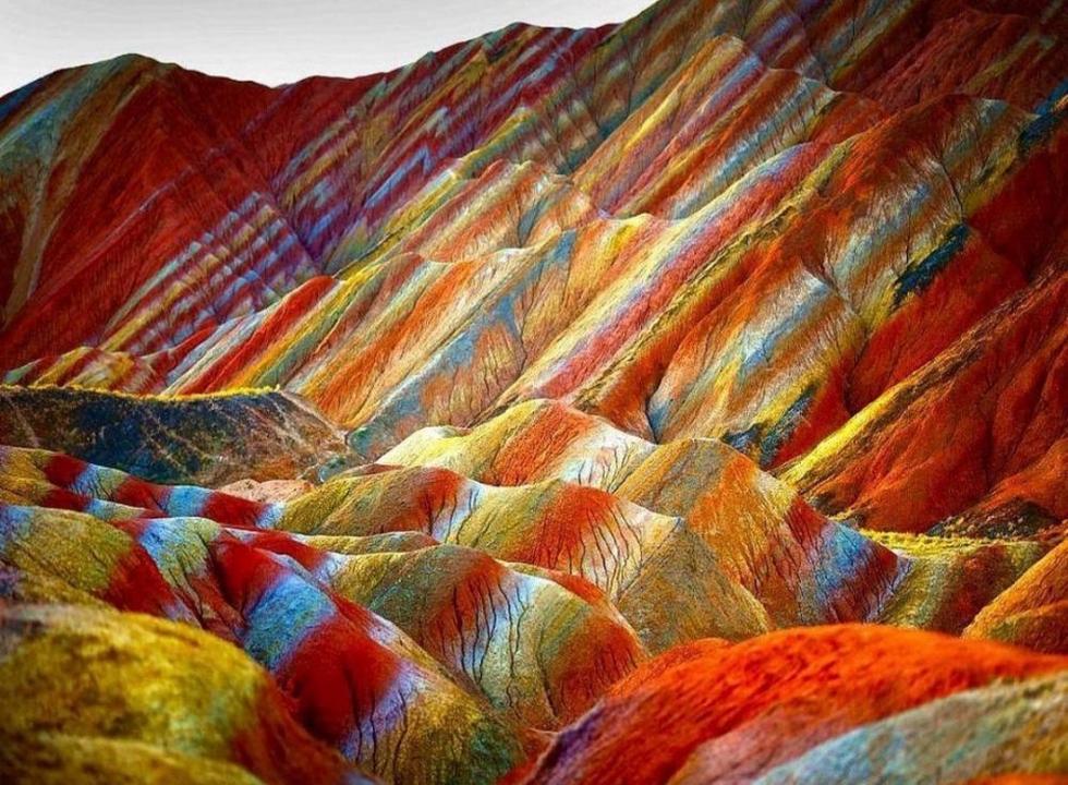 9 Pesona Menawan Zhangye Danxia, Surganya Wisata Alam di China