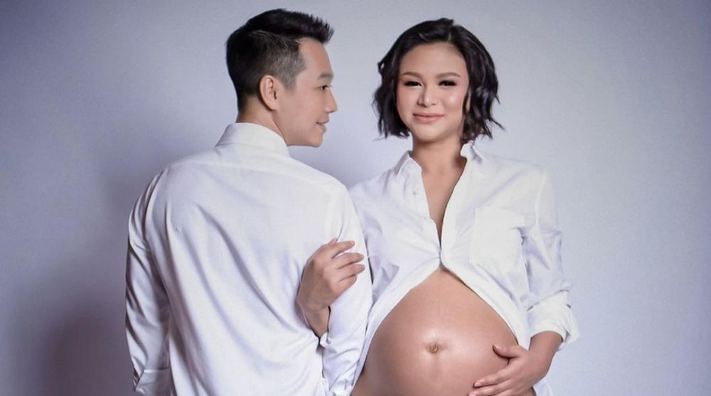 Simple dan Elegan, 9 Potret Maternity Kartika Sary Adik Krisdayanti