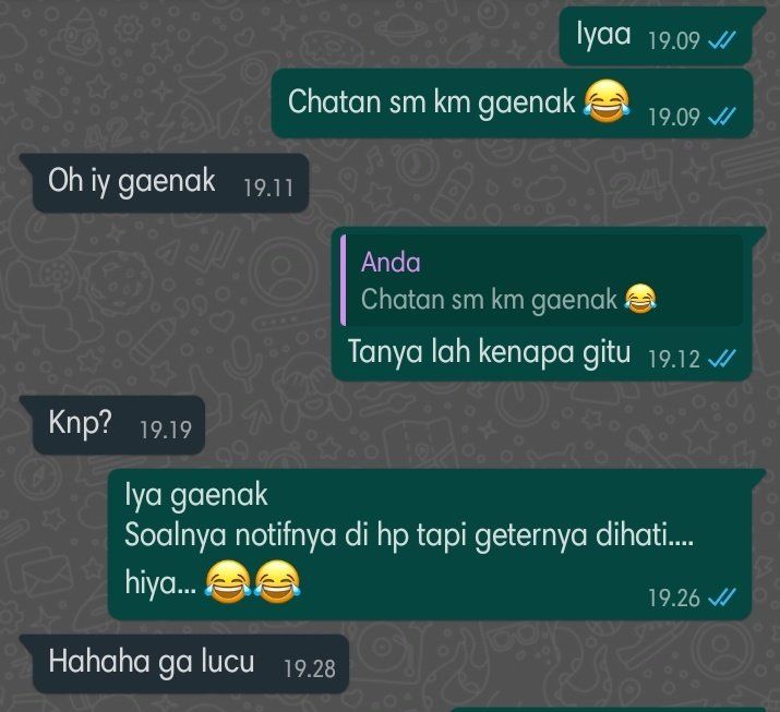 Kocak! 10 Chat Cinta Ditolak Ini Nyelekit, Auto Kena Mental, deh!
