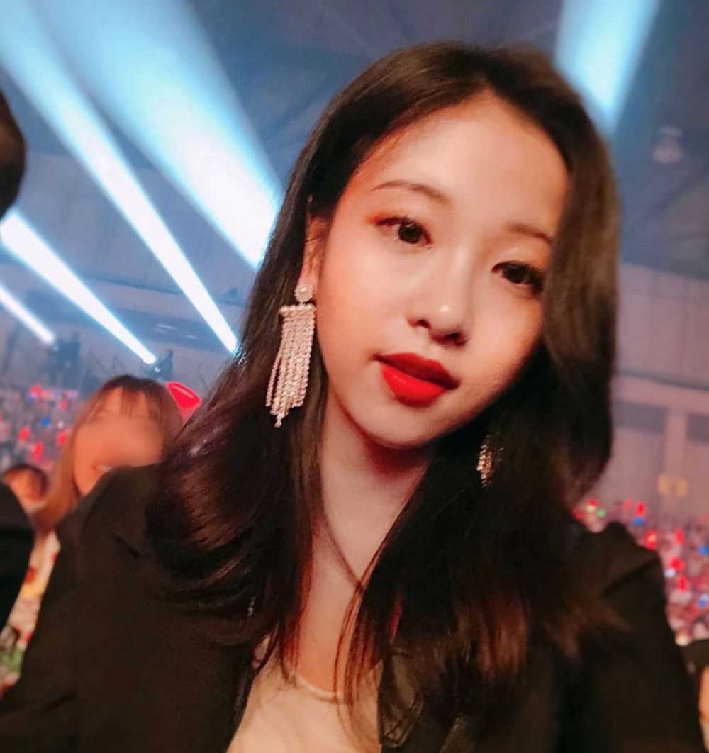 Potret Koo Ye Jin, Kakak June iKON yang Menawan Bak Idol