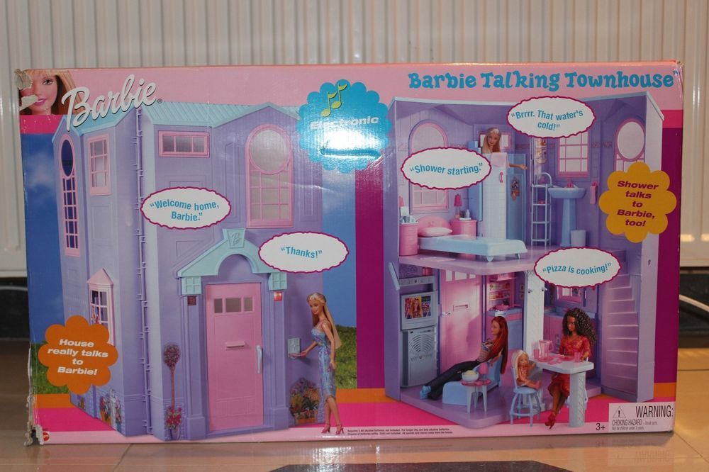 Talking house. Barbie talking Townhouse 2002. Dreamhouse Talkin Barbie.