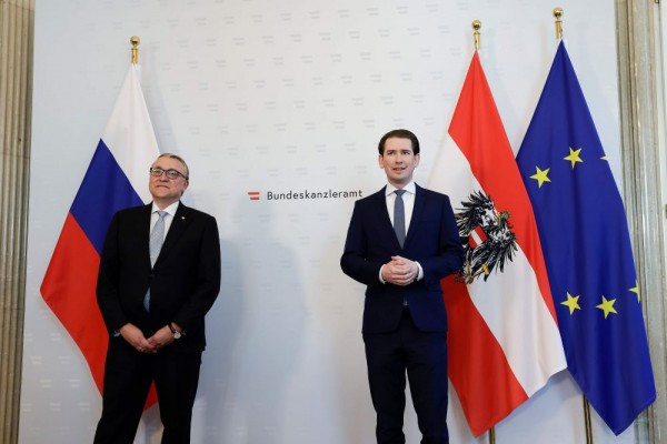 Austria Negosiasi Datangkan 1 Juta Dosis Vaksin Sputnik V