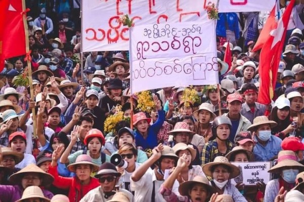10 Polisi Myanmar Tewas Diserang Militan Etnis