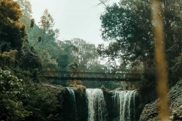 7 Tempat Wisata Curug yang Paling Eksotis di Bandung Raya, Memukau!