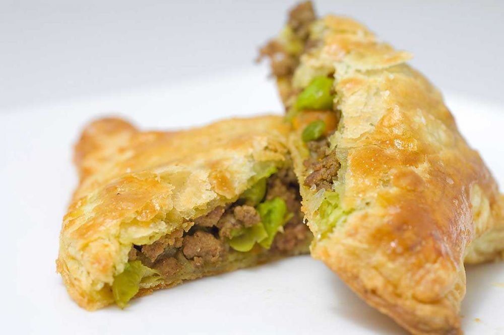 Beraneka Jenis Camilan Samosa Khas Timur Tengah yang Renyah