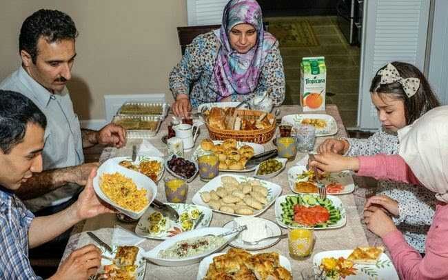 5 Suka Duka Ramadan di Negara dengan Durasi Puasa Terlama, Sudah Tahu?