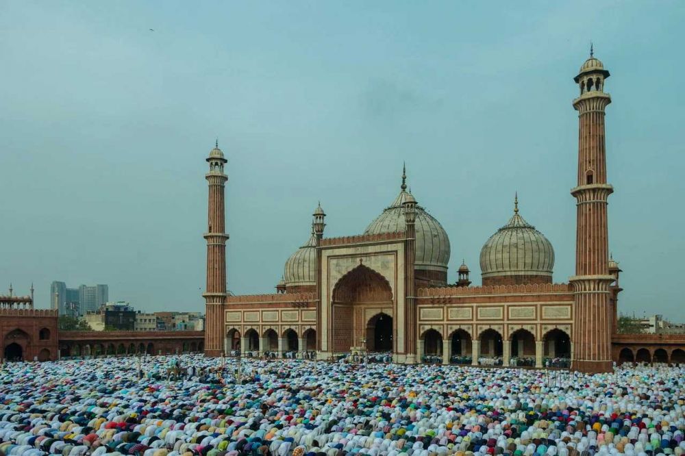 Pemkot Minta Simulasi Salat Idul Fitri, Masjid Raya Bandung Menolak