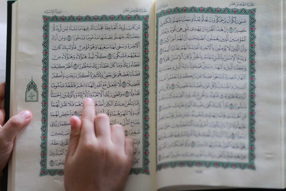 Perkembangan Islam Balikpapan, Masjid Tertua sampai Tradisi Khataman
