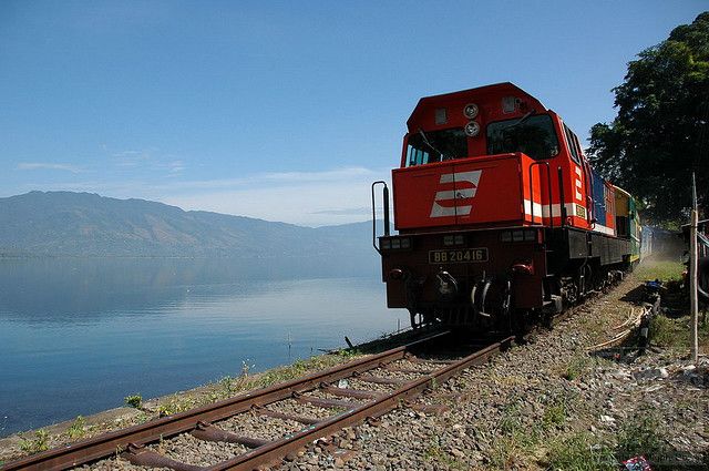 9 Potret dan Fakta Danau Singkarak, Danau Terluas ke-2 di Sumatra