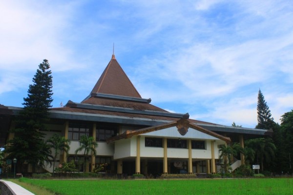 UNS Solo Panen Guru Besar di Tahun 2023, Kembali Tambah 6