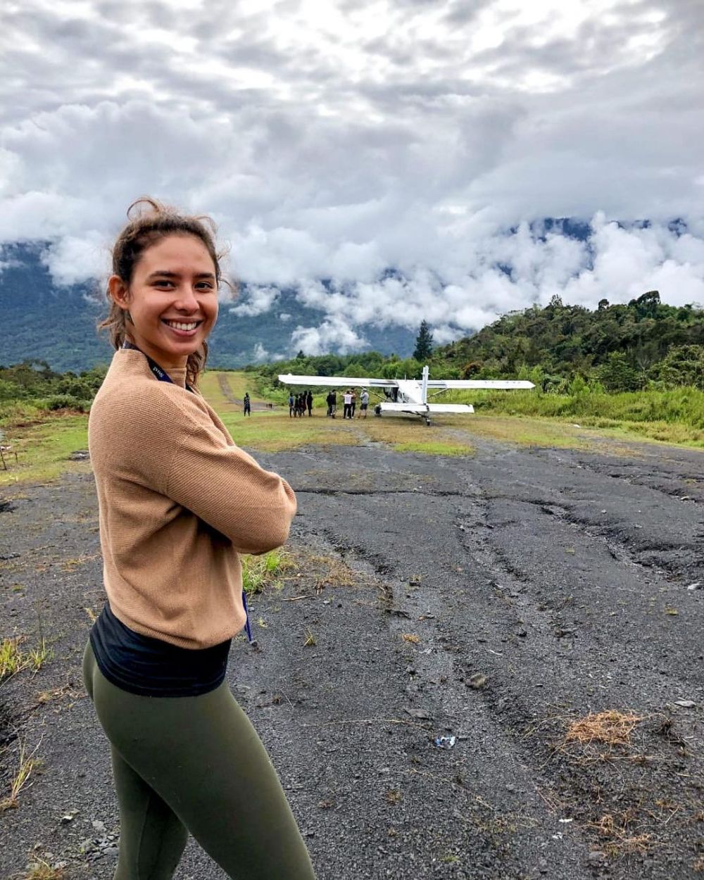 9 Potret Nadine Kaiser, Putri Susi Pudjiastuti yang Memesona