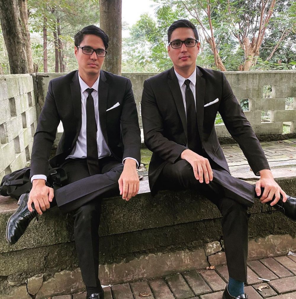 9 Seleb Kembar Ini Berbeda Nasib soal Cinta dan Jodoh