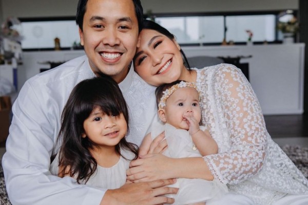 6 Artis Ini Rayakan Lebaran 2021 dengan Hadirnya Anggota Keluarga Baru