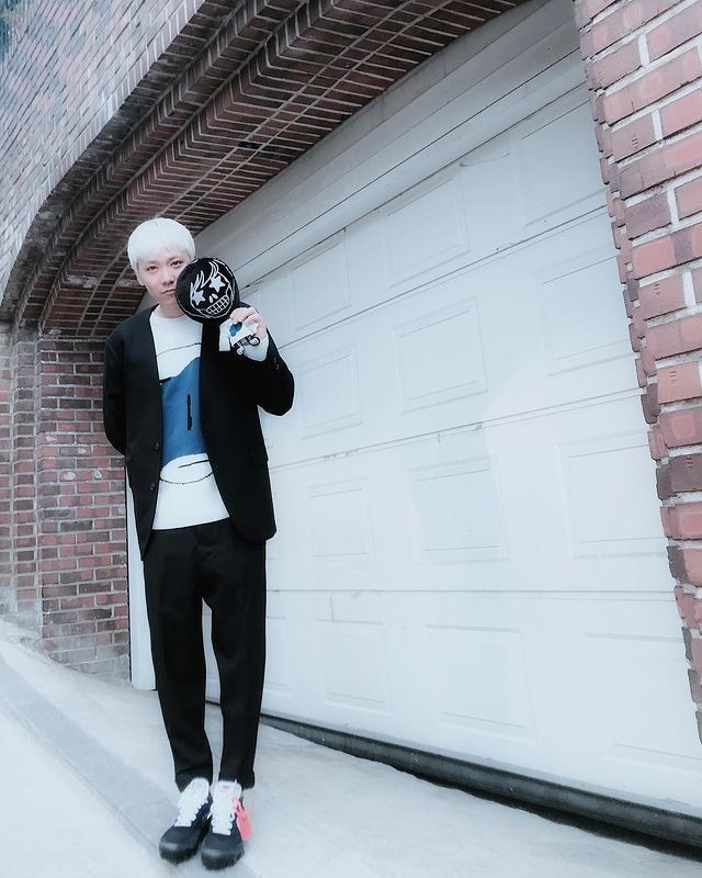 Dari Artis hingga Pebisnis 10 Artis Korea Punya Brand Fashion Sendiri