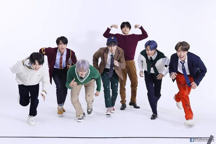 10 Ide Foto Grup Bareng Sahabat Ala Bts Biar Gak Mati Gaya