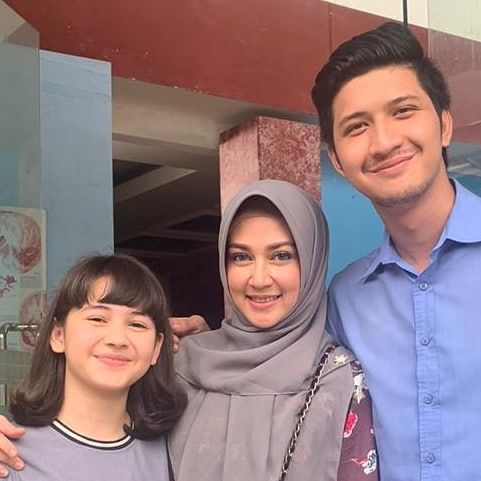 10 Potret Artis Akrab dengan Anak di Sinetron dan Film, Kompak Abis!