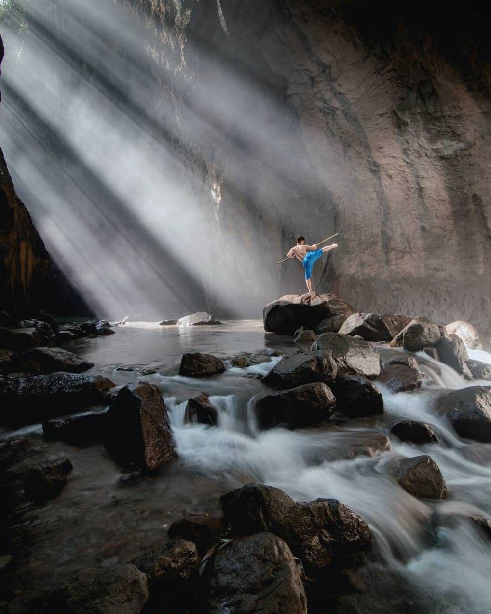 5 Curug Eksotis Di Kaki Gunung Ciremai 8045