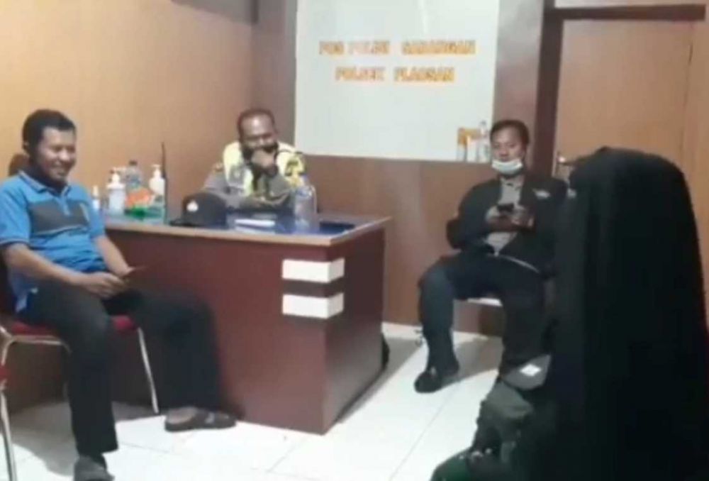 Viral Perempuan Jalan di Tengah Jalur Magetan-Sarangan, Ini Ceritanya