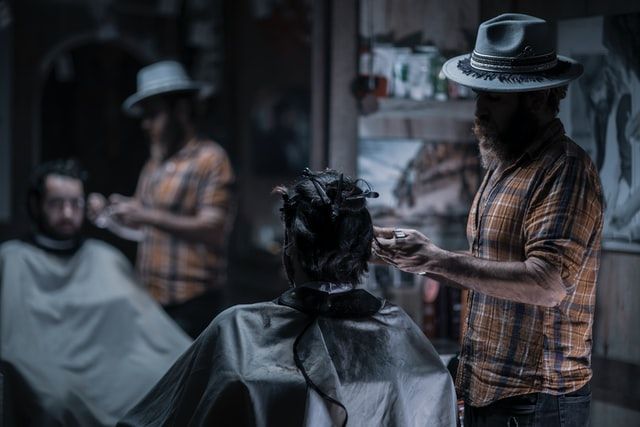 5 Cara Mudah Menebalkan Rambut