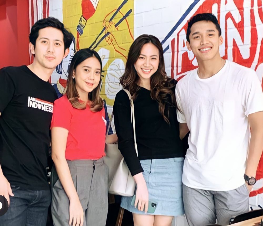 Makin Mesra, 10 Potret Atlet Jonatan Christie dan Shanju Eks JKT48