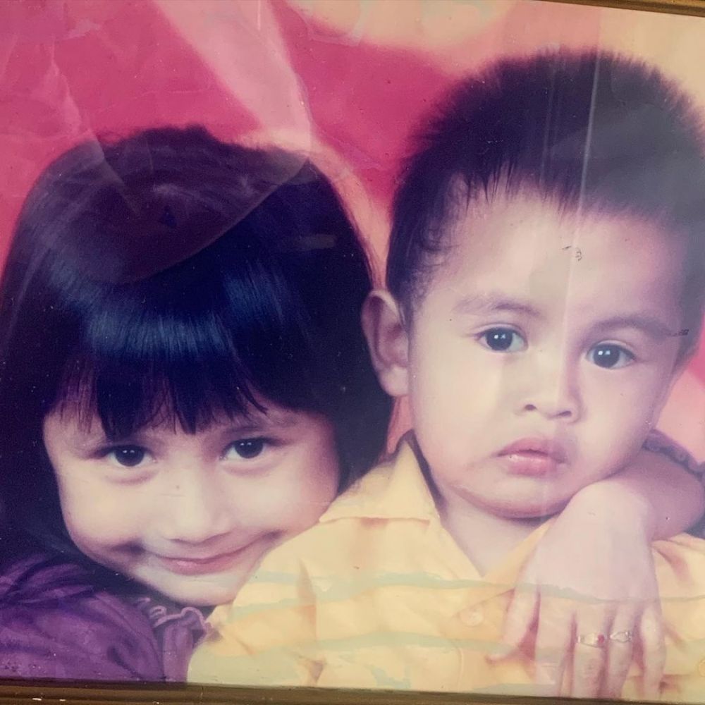 10 Potret Masa Kecil Artis Pipi Chubby, Gemas Pengin Cubit!