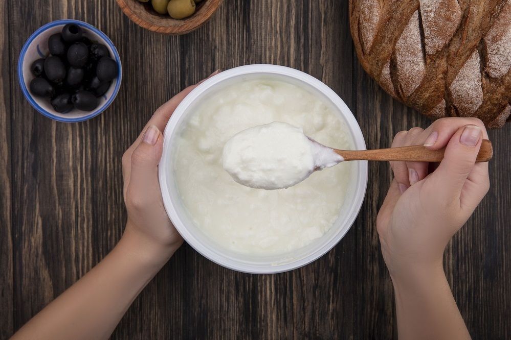 5 Nutrisi Penting Yogurt Yunani untuk Kesehatan Tubuh