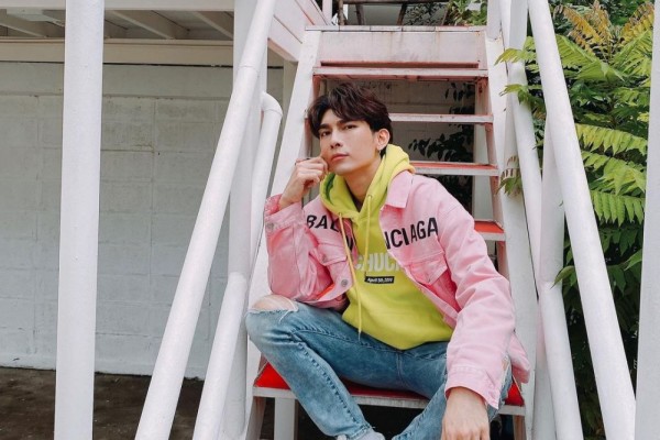 5 Hal yang Patut Dibanggakan dari Album Perdana Mew Suppasit