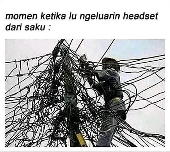 10 Meme Ketiban Apes Ini Malu Maluin Abis Tapi Bikin Ngakak