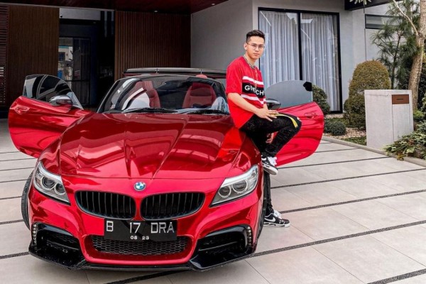 Crazy Rich Medan Indra Kenz Minta Maaf Soal Ilegal Binomo