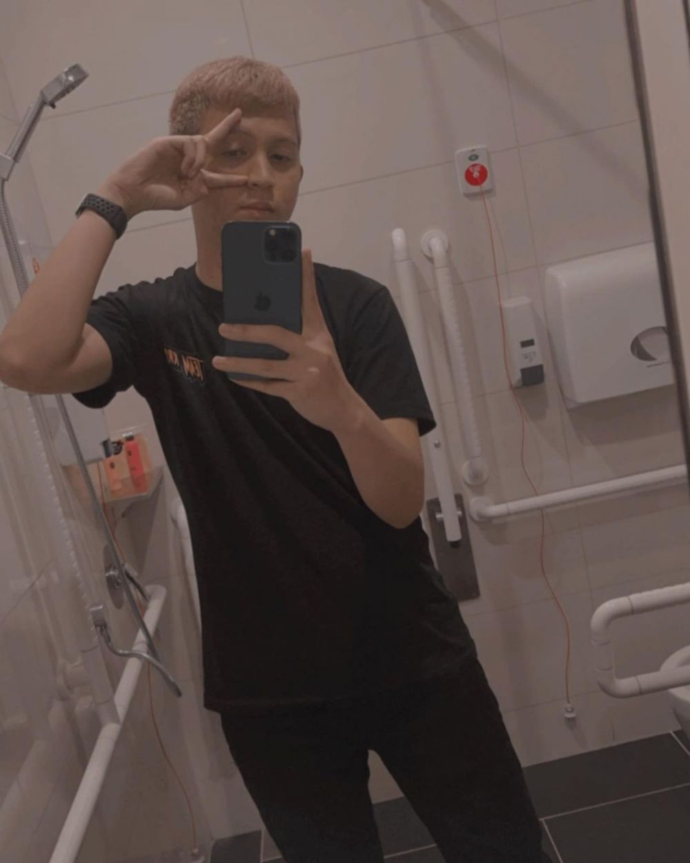 9 Potret RRQ Xin, Pro Player Mobile Legends RRQ yang Menawan