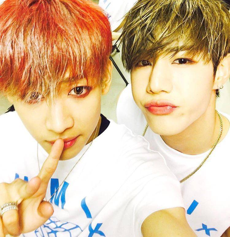 10 Potret Kedekatan BamBam Dan Mark GOT7, Brotherhood Goal