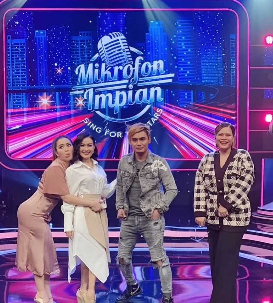 Ganti Gaya Rambut, 9 Potret Charly Setiaku Berubah Jadi ABG