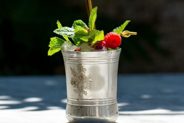 7 Minuman Khas Portugal yang Paling Populer, Jadi Bikin Haus!