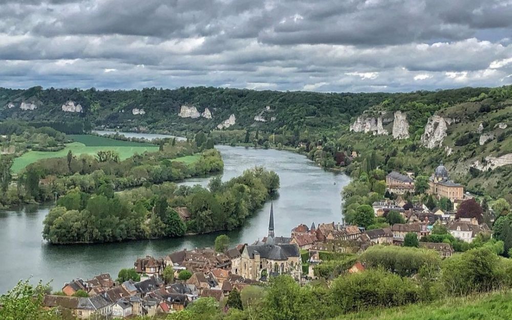 5 Desa di Normandy Prancis yang Bikin Terpukau dengan Panoramanya