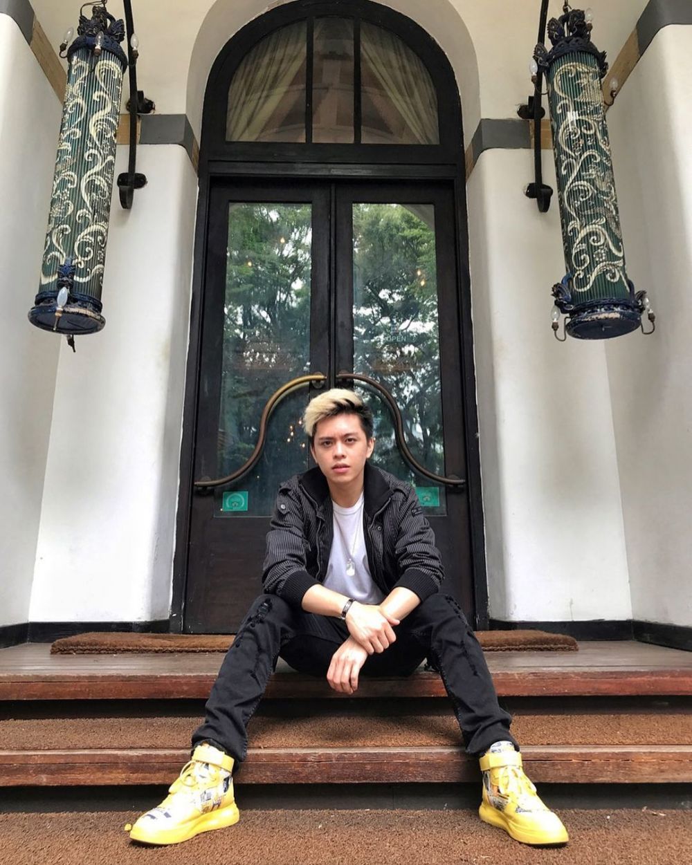 Jelang Comeback, 10 Potret Kece Fenly UN1TY yang Multitalent