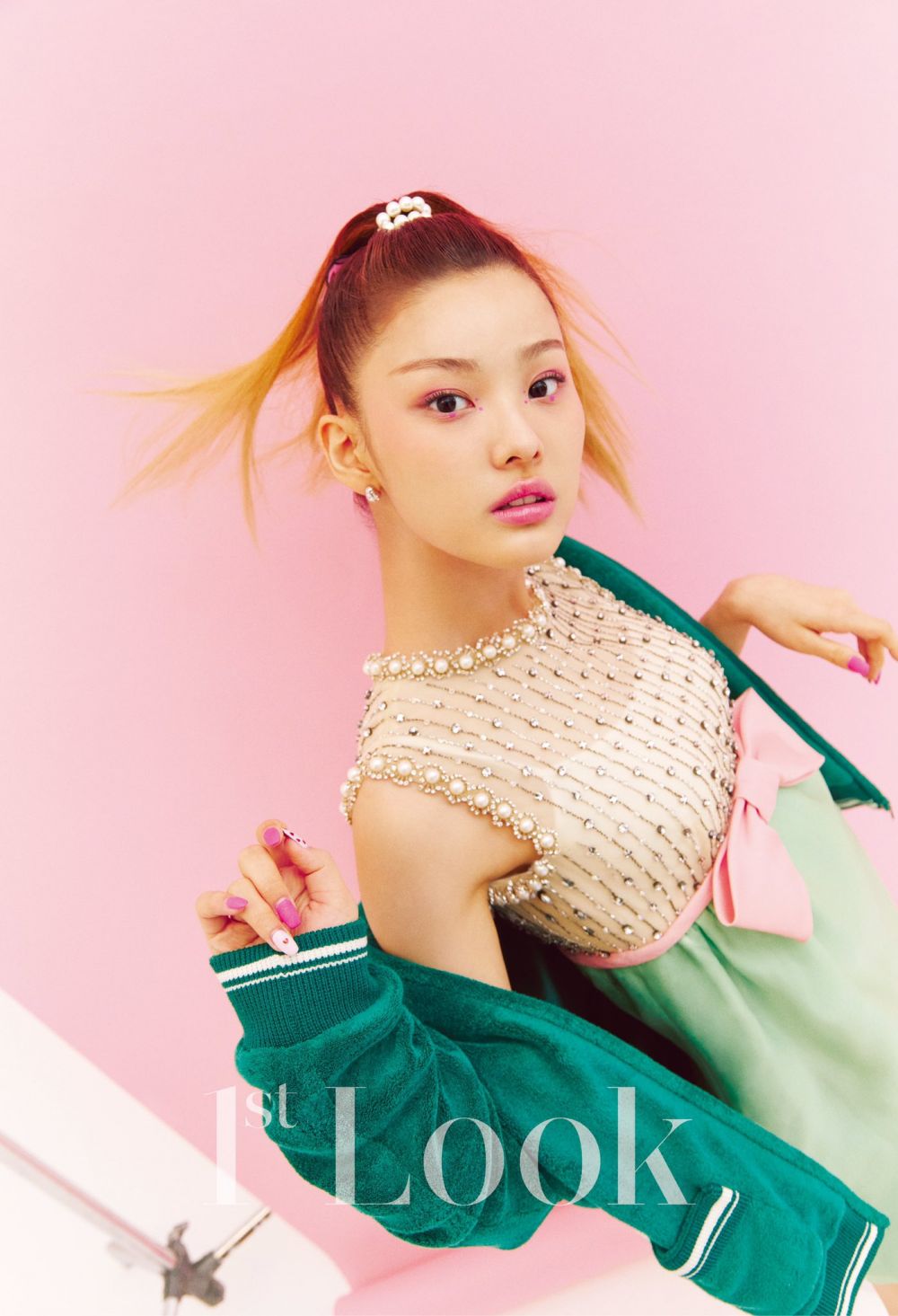 9 Potret Fashionable LIGHTSUM di Majalah 1st Look Korea